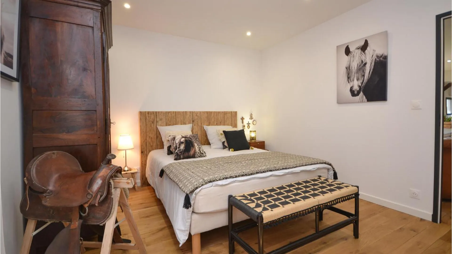 2 Bedroom Lovely Home In Berre Letang France